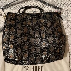 Hobo Sheila Large Black and Brown Snake Print Women's Bag NWT